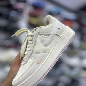 Nike Air Force Branco Rosa Claro