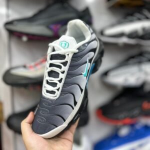 Nike Air Max Plus Cinza Preto E Azul