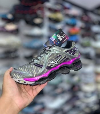 Mizuno-Wave-Prophecy-1-cinza-e-rosa-N5.jpg