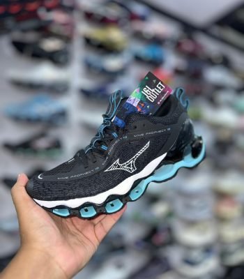 Mizuno-Wave-Prophecy-12-Preto-e-azul-N1.jpg