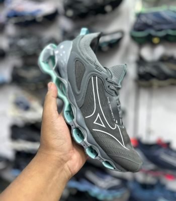 Mizuno-Wave-Prophecy-14-Cinza-e-azul-bb-N17.jpg