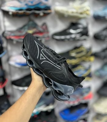 Mizuno-Wave-Prophecy-14-Preto-e-cinza-N7.jpg