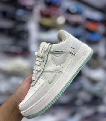 Nike-Air-Force-1-Branco-e-verde-N16.jpg