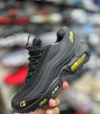 Nike-Air-Max-95-Corteiz-Preto-e-amarelo-N1-3.jpg