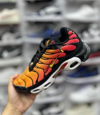 Nike-Air-Max-Plus-Laranja-N4-3-1.jpg