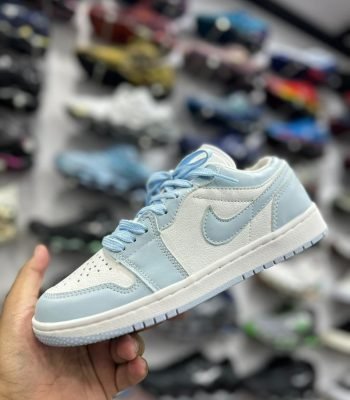 Tenis-Air-Jordan-1-Low-Branco-e-azul-N8-3.jpg