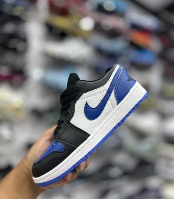 Tenis-Air-Jordan-1-Low-Preto-branco-e-azul-N3.jpg