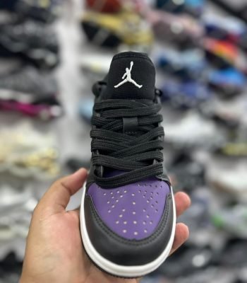 Tenis-Air-Jordan-1-Low-Preto-branco-e-roxo-N5-2.jpg